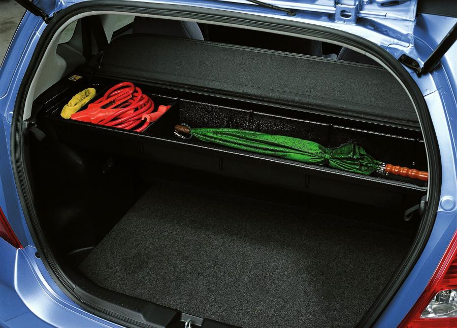  Honda Jazz 2001 года  (фото 24 из 28)